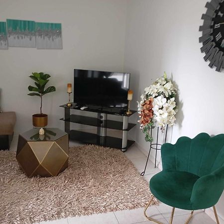 Dz Apartment Axd 亚历山德鲁波利斯 外观 照片